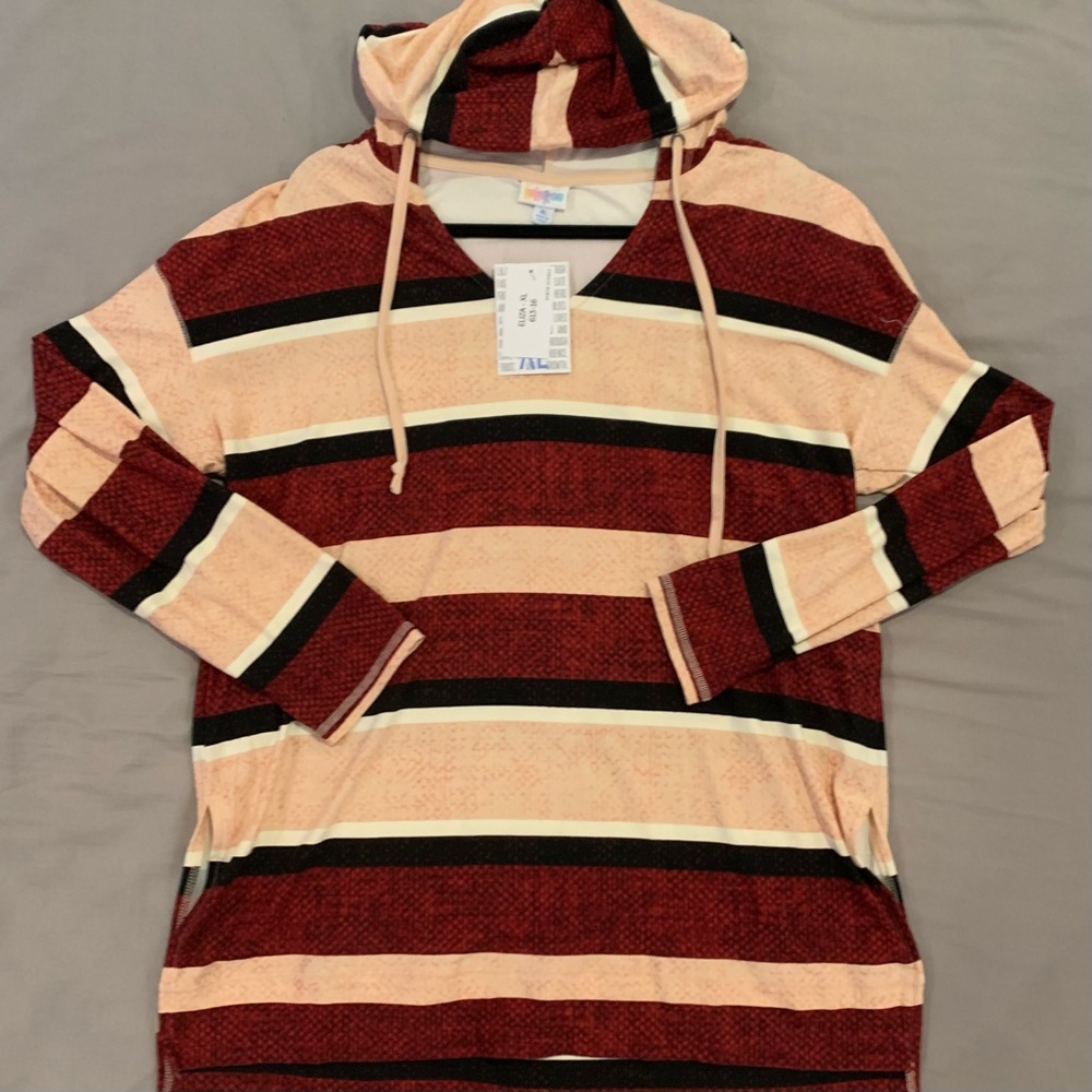 NWT Lularoe Eliza Top - XL